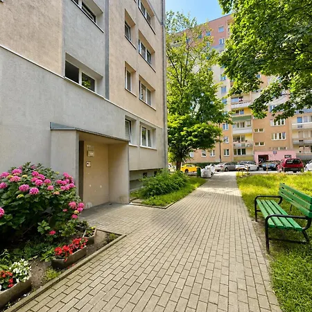 Nowoczesny Przy Parku 10 Minut Od Centrum Appartamento
